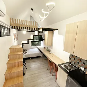 Mini Casa En Poblado Frn109 By Roots , Medellín Colombia